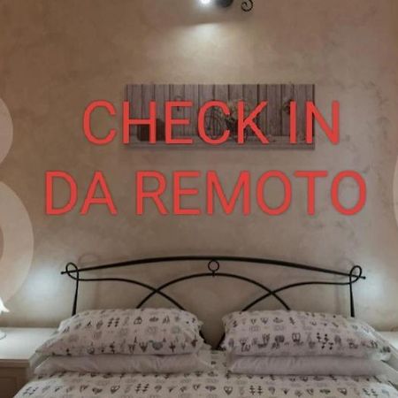 Hotel Via Trento 30 Salerno Esterno foto
