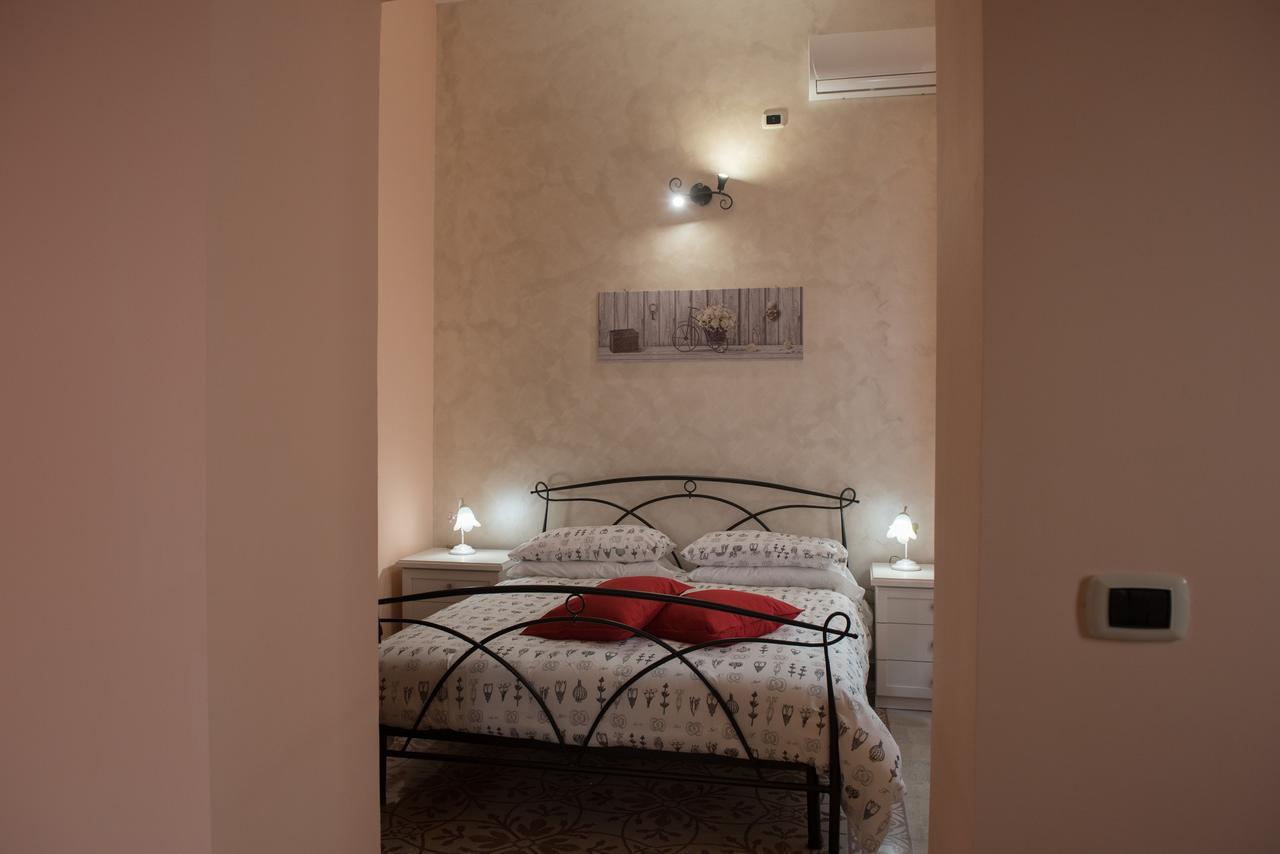 Hotel Via Trento 30 Salerno Esterno foto