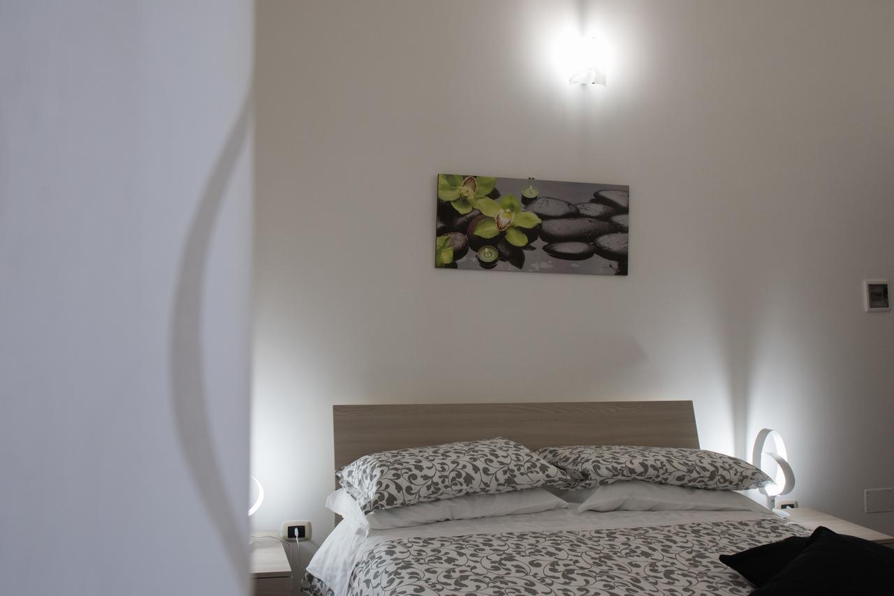 Hotel Via Trento 30 Salerno Esterno foto