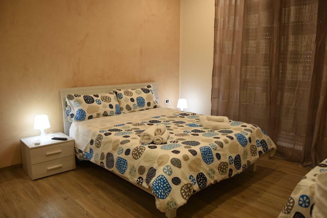 Hotel Via Trento 30 Salerno Esterno foto